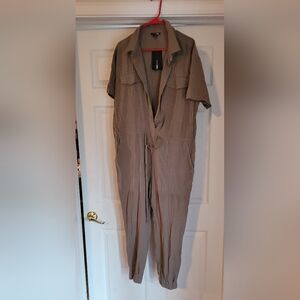 NWT fashionnova jumpsuit